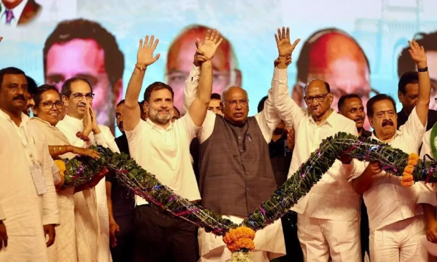 ജാതി സെൻസസിലും സംവരണത്തിലും ഊന്നി മ​ഹാ വി​കാ​സ്​ അ​ഘാ​ഡി; അ​ഞ്ചിന​ വാ​ഗ്ദാ​ന​ങ്ങ​ൾ പ്ര​ഖ്യാ​പി​ച്ചു