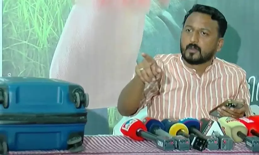 ‘ട്രോളി ബാഗിൽ പണം എത്തിച്ചെന്ന് കണ്ടെത്താനായില്ല’; തുടരന്വേഷണം വേണ്ടെന്ന് സ്പെഷൽ ബ്രാഞ്ച് റിപ്പോർട്ട്