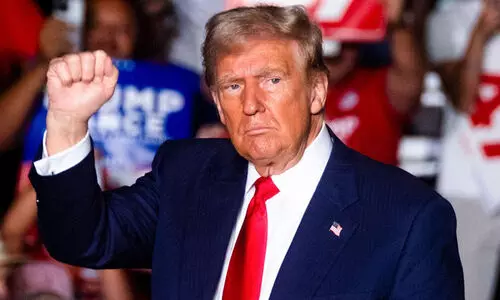 നോർത് കരോലൈന പിടിച്ച് ട്രംപ്; സ്വിങ് സ്റ്റേറ്റുകളിലും റിപ്പബ്ലിക്കൻ മുന്നേറ്റം; ട്രംപിന് 230 ഇലക്ടറൽ വോട്ടുകൾ