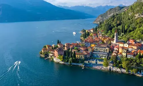 lake como 998798