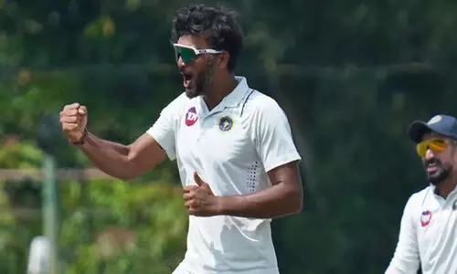 6000 റണ്‍സും 400 വിക്കറ്റും; ചരിത്രം കുറിച്ച് ജലജ് സക്സേന