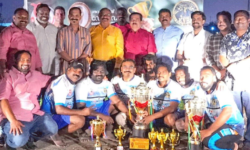 ഡേവിഡ് മെമ്മോറിയൽ ട്രോഫി ഡേവിഡ് മെമ്മോറിയൽ ട്രോഫി