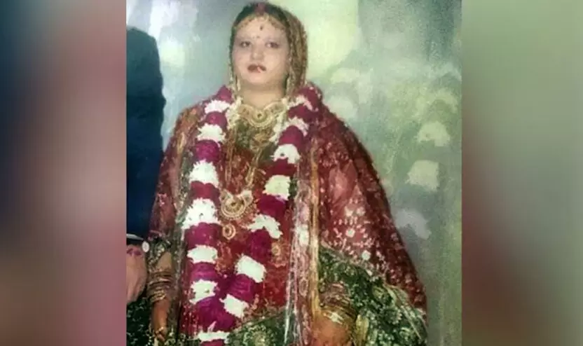 പണം ആവശ്യപ്പെട്ട് നിരന്തരം ഉപദ്രവം, 10ാം നിലയിൽ നിന്ന് മകളെ തള്ളിയിട്ട് കൊന്നു; പരാതിയുമായി പിതാവ്