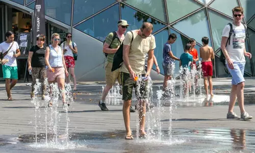 2024 ചൂട് 1.5 ഡിഗ്രി സെൽഷ്യസിനു മുകളിലെത്തിയ   ആദ്യ വർഷമെന്ന് യൂറോപ്യൻ കാലാവസ്ഥാ ഏജൻസി