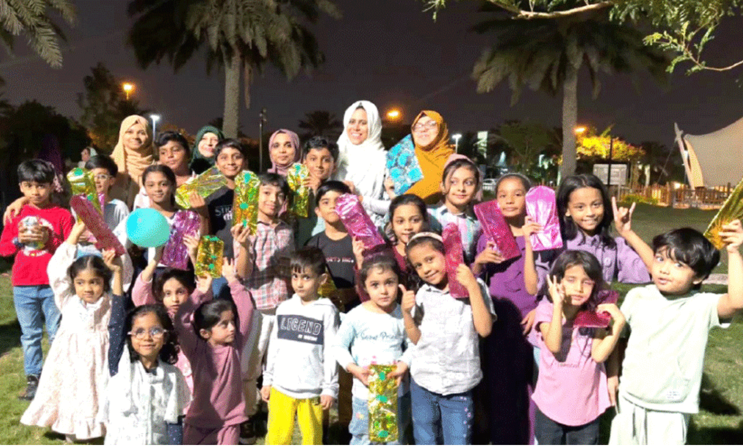 മ​ല​ർ​വാ​ടി ബാ​ല​സം​ഗ​മം സം​ഘ​ടി​പ്പി​ച്ചു