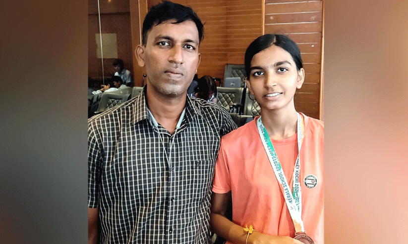 അ​ച്​ഛ​നും മ​ക്ക​ളും ചേ​ർ​ന്നു; അ​ക്കാ​ദ​മി​യാ​യി