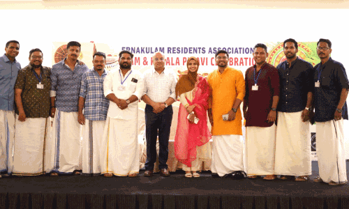 കേ​ര​ളപ്പി​റ​വി-​ഓ​ണം ആ​ഘോ​ഷ​ത്തി​ൽ​നി​ന്ന്