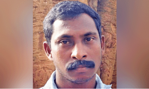 പോ​ക്സോ; യു​വാ​വി​ന് 51 വ​ർ​ഷം ത​ട​വും പി​ഴ​യും