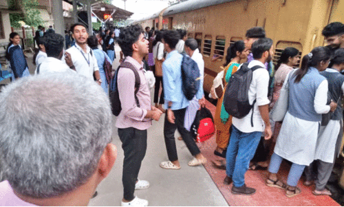 മ​ഞ്ചേ​ശ്വ​രം ഒ​ഴി​വാ​ക്കി റെ​യി​ൽ​വേ വി​ക​സ​നം