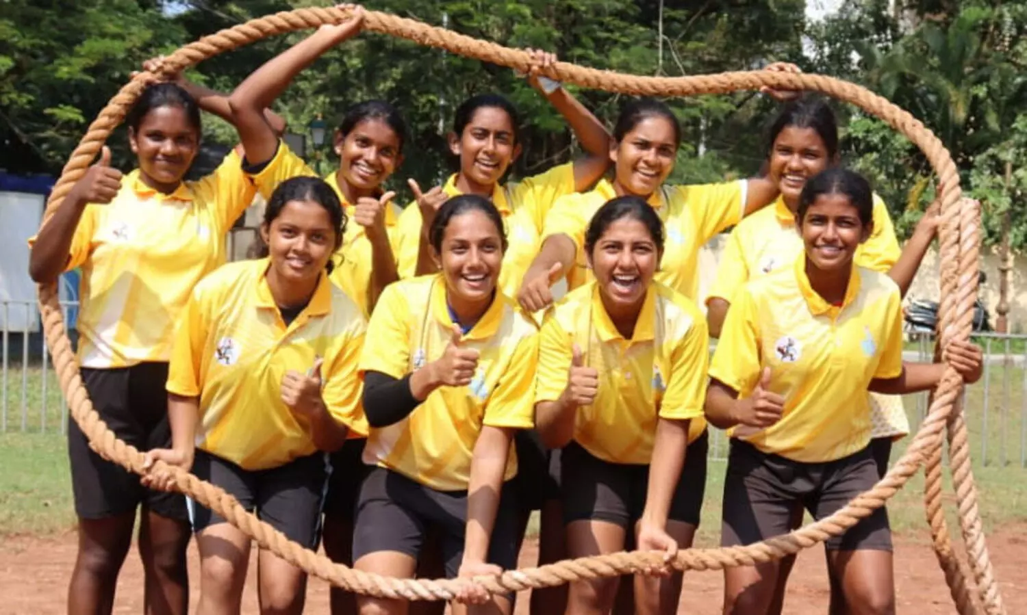 വടംവലിയില്‍ കണ്ണൂരിന്റെ ആണ്‍കുട്ടികള്‍ പതറി; പെണ്‍കുട്ടികള്‍ നേടി