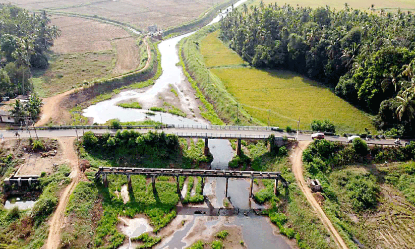 പെ​ങ്ങാ​മു​ക്ക് ചെ​റു​വ​ള്ളി​ക്ക​ട​വ് പാ​ലം; നി​ർ​മാ​ണ​ത്തി​ന് ഭ​ര​ണാ​നു​മ​തി