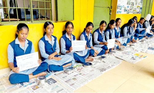 മു​ക്കം ഉ​പ​ജി​ല്ല സ്കൂ​ൾ ക​ലോ​ത്സ​വം; ആ​രോ​പ​ണം, പ​ട്ടി​ണി സ​മ​രം