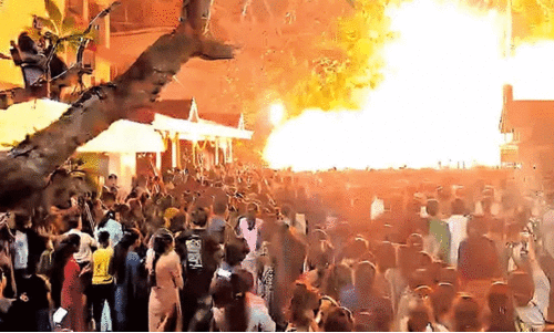 വെടിക്കെട്ടപകടം; എട്ട് പ്രതികൾക്കെതിരെയും കൊലക്കുറ്റം ചുമത്തി