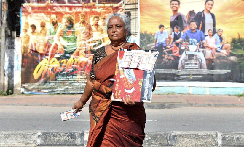 മുഴക്കം നിലക്കാത്ത നാടക ബെൽ മുഴക്കം നിലക്കാത്ത നാടക ബെൽ