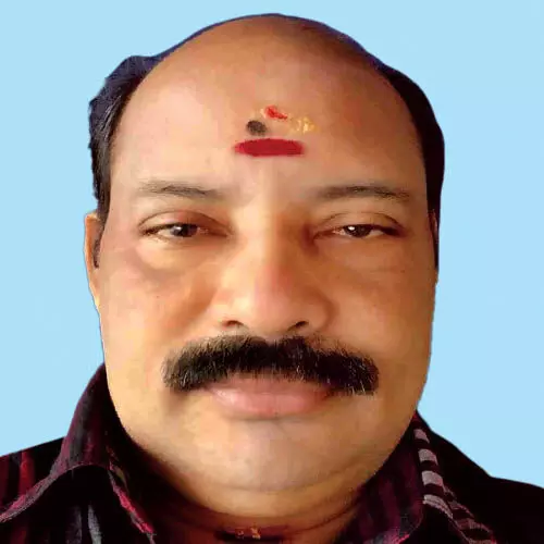 രാ​മ​ച​ന്ദ്ര​ൻ