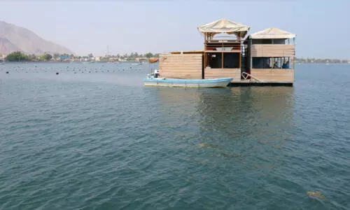 മു​ത്താ​ണ്​ ഈ മു​ത്ത്  പാ​ഠ​ശാ​ല