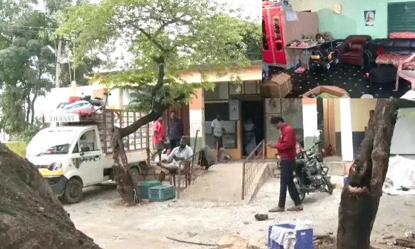 വിദ്യാലയം വീടാക്കി കുമാറും കുടുംബവും വിദ്യാലയം വീടാക്കി കുമാറും കുടുംബവും