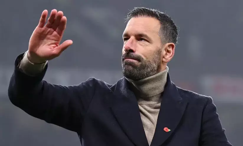 അ​മോ​റിം വന്നു, നിസ്റ്റൽ റൂയി യുനൈറ്റഡിൽ നിന്ന് പുറത്ത്