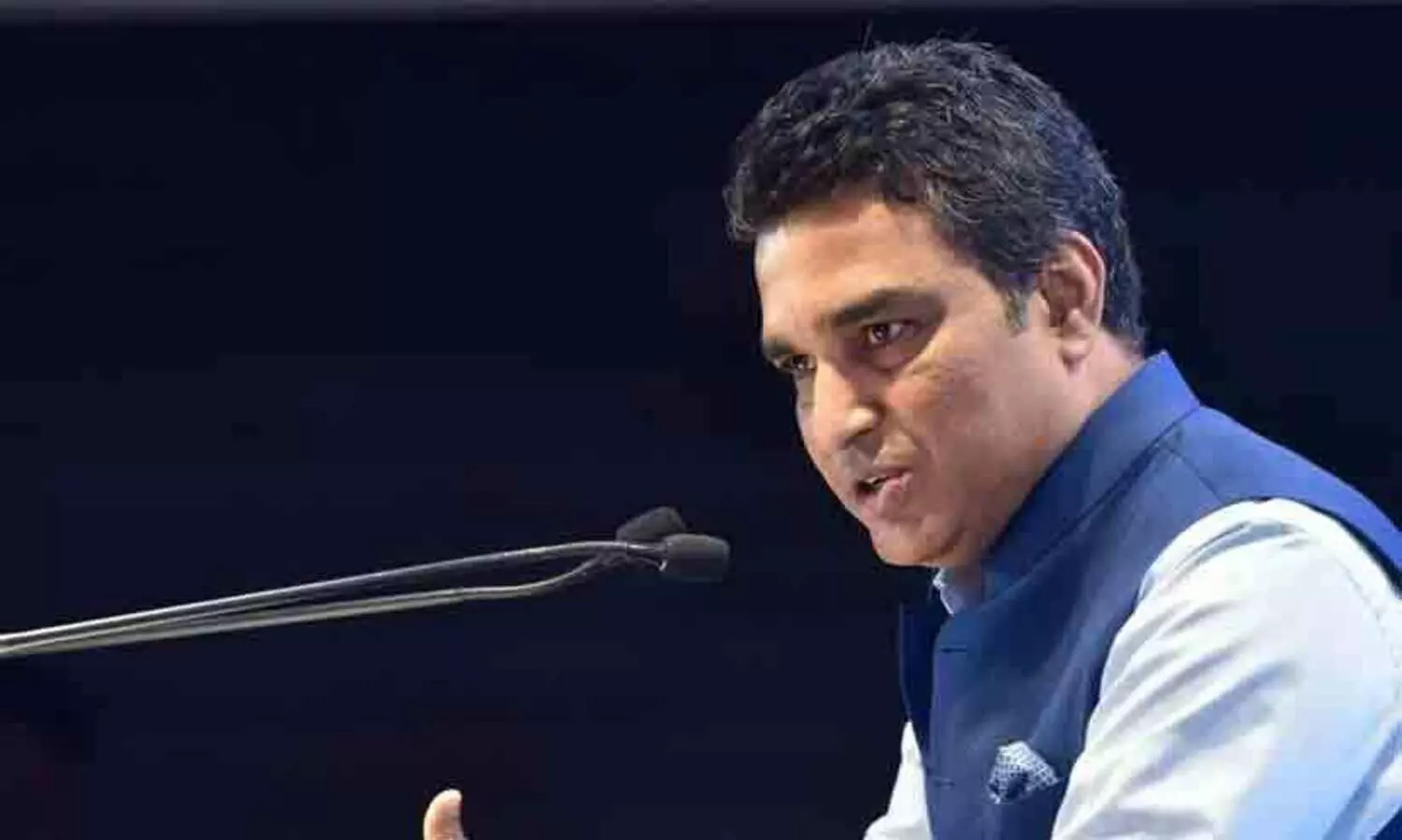 നാല് ജയമൊക്കെ വളരെ ദൂരമുള്ള സ്വപ്നമല്ലേ? നമുക്ക് ഇപ്പോൾ ചെയ്യാൻ പറ്റുന്ന കാര്യങ്ങൾ നോക്കാം; ഇന്ത്യൻ ടീമിന് ഉപദേശവുമായി സഞ്ജയ് മഞ്ജരേക്കർ