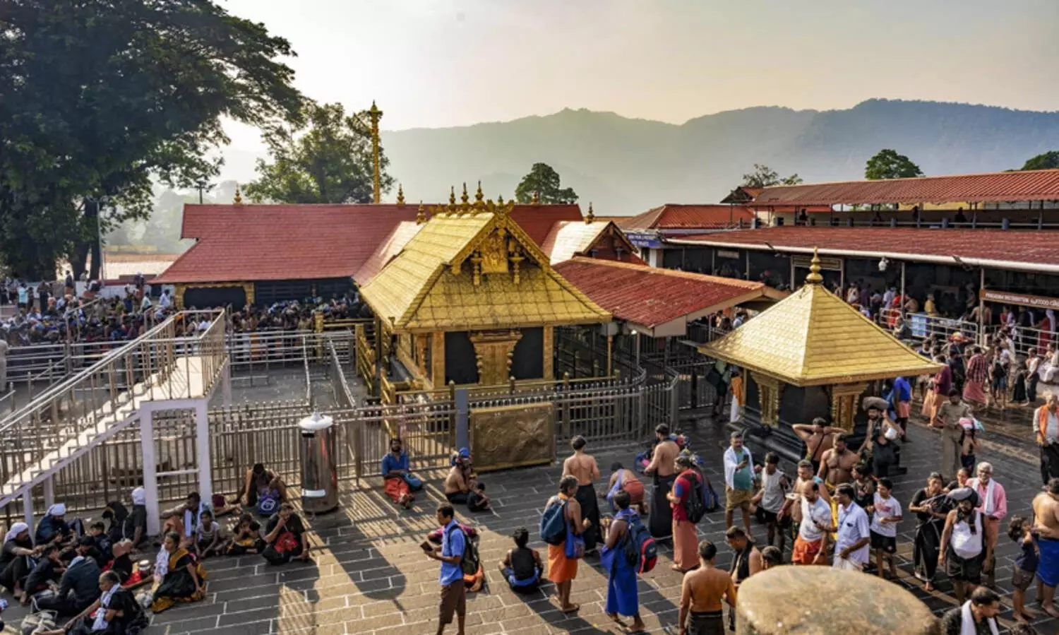 ശബരിമലയിൽ റോപ് വേ പരിഗണനയിൽ