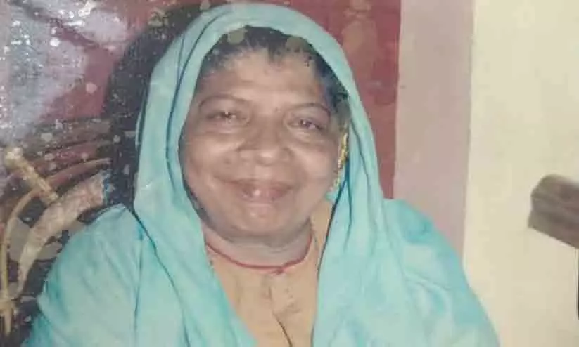 സൈനബ നിര്യാതയായി സൈനബ നിര്യാതയായി