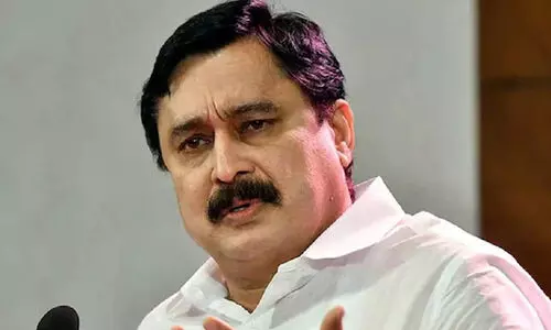 ആ ഭൂമി വിറ്റ പണം കൊണ്ടാണ് ലീഗ് നേതാവിന്റെ പേരിലുള്ള കോളജ് പണിതത്; വഖഫ് പ്രശ്നം നീട്ടിക്കൊണ്ടുപോയതിൽ ഉത്തരവാദിത്തം മുസ്‌ലിം  ലീഗിന് -മന്ത്രി വി.അബ്ദുറഹിമാൻ