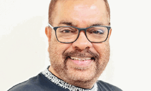 പി. ​മ​ണി​ക​ണ്ഠ​ൻ