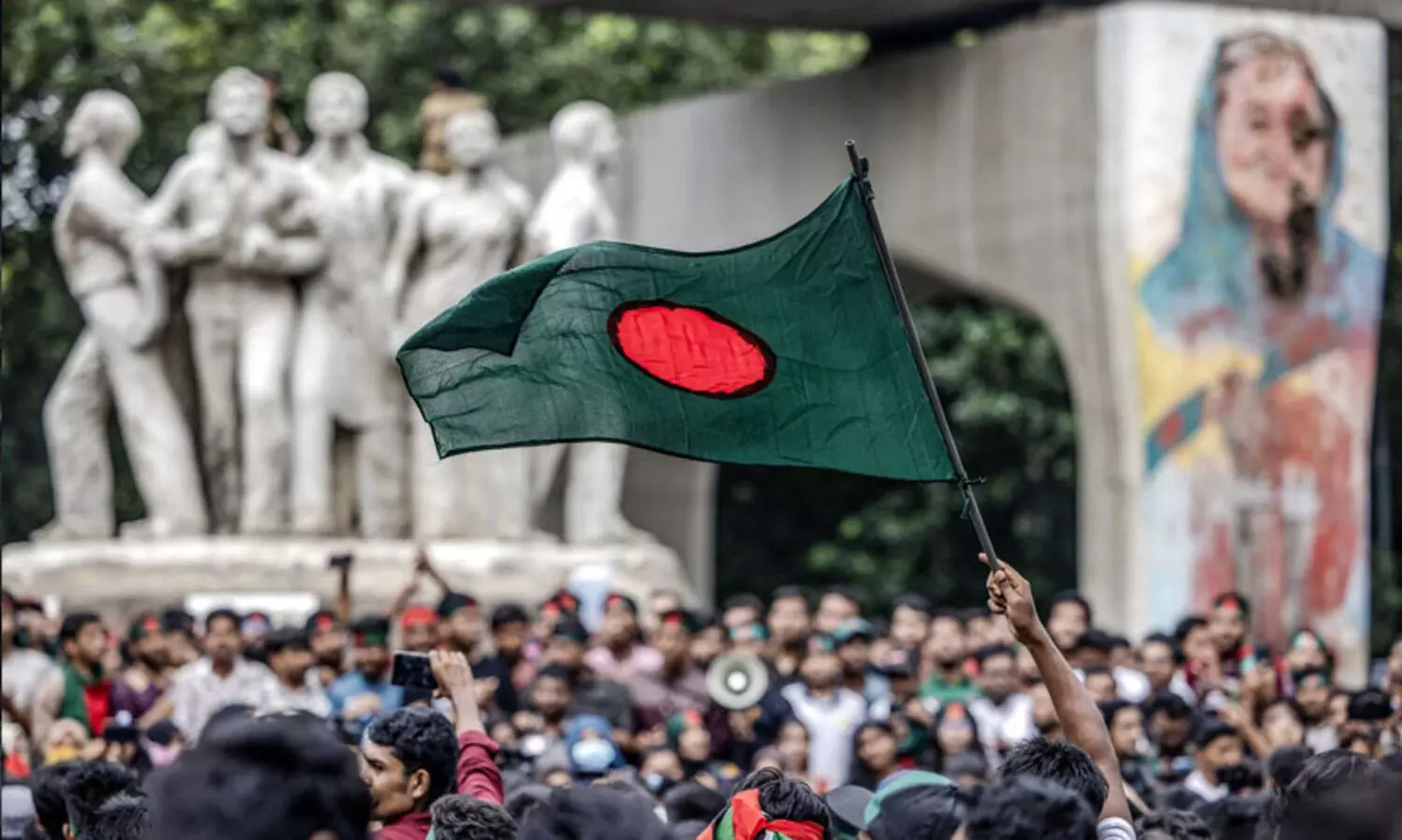 ഭരണഘടനയിൽ നിന്ന് ‘മതേതരത്വം’, ‘സോഷ്യലിസം’ എന്നീ വാക്കുകൾ നീക്കം ചെയ്യണമെന്ന് ബംഗ്ലാദേശ് അറ്റോർണി ജനറൽ