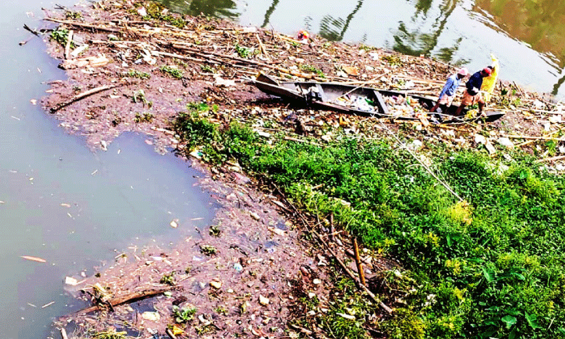 Thazhathangadi bridge Thazhathangadi bridge