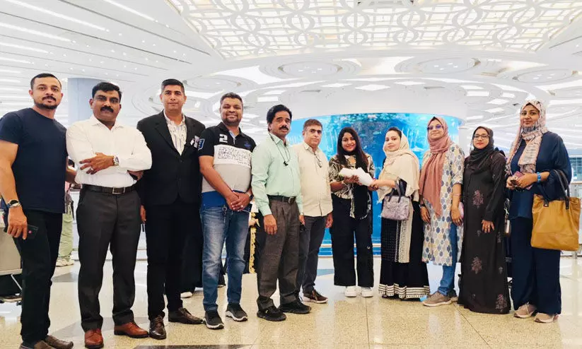 ‘മൈത്രീയം24’ കലാമാമാങ്കം നാളെ ജിദ്ദയിൽ. കലാകാരന്മാർക്ക് ഉജ്ജ്വല സ്വീകരണം നൽകി ‘മൈത്രീയം24’ കലാമാമാങ്കം നാളെ ജിദ്ദയിൽ. കലാകാരന്മാർക്ക് ഉജ്ജ്വല സ്വീകരണം നൽകി