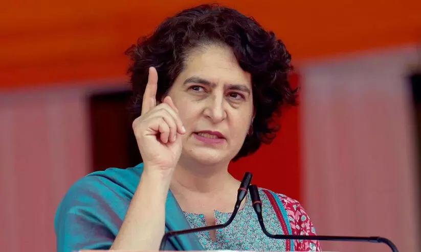 കേന്ദ്രം രാഷ്ട്രീയം കളിക്കുന്നു; വയനാട് ഉരുൾപൊട്ടൽ ദേശീയ ദുരന്തമായി പ്രഖ്യാപിക്കാത്തത് ഞെട്ടിക്കുന്ന അനീതിയെന്നും പ്രിയങ്ക കേന്ദ്രം രാഷ്ട്രീയം കളിക്കുന്നു; വയനാട് ഉരുൾപൊട്ടൽ ദേശീയ ദുരന്തമായി പ്രഖ്യാപിക്കാത്തത് ഞെട്ടിക്കുന്ന അനീതിയെന്നും പ്രിയങ്ക