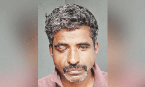 ക​ൽ​പ​റ്റ​യി​ൽ 10 കി​ലോ​യോ​ളം ക​ഞ്ചാ​വു​മാ​യി ഒ​രാ​ൾ പി​ടി​യി​ൽ