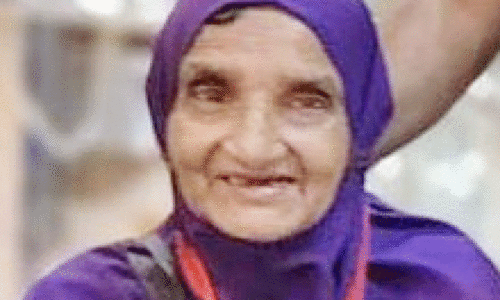 ബീ​ക്കു​ട്ടി