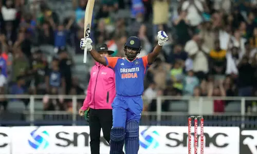 തീപ്പൊരി സഞ്ജു! സെഞ്ച്വറിയിൽ ചരിത്രം; നേട്ടം കൈവരിക്കുന്ന ആദ്യ താരം...