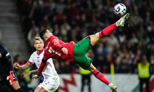 റൊണാൾഡോക്ക് ഇരട്ട ഗോൾ; പോളണ്ടിനെ 5-1ന് തകർത്ത് പോർച്ചുഗൽ നേഷൻസ് ലീഗ് ക്വാർട്ടറിൽ