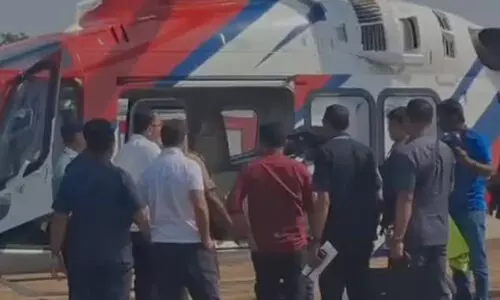 അമരാവതിയിൽ രാഹുലിന്റെ ബാഗ് പരിശോധിച്ച് തെരഞ്ഞെടുപ്പ് കമീഷൻ