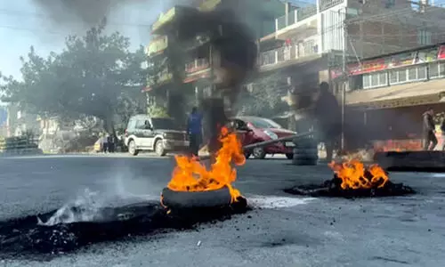 മണിപ്പൂരിൽ സംഘർഷം കനക്കുന്നു; മന്ത്രിമാരുടെയും എം.എൽ.എമാരുടെയും വീടുകൾ ആക്രമിച്ചു