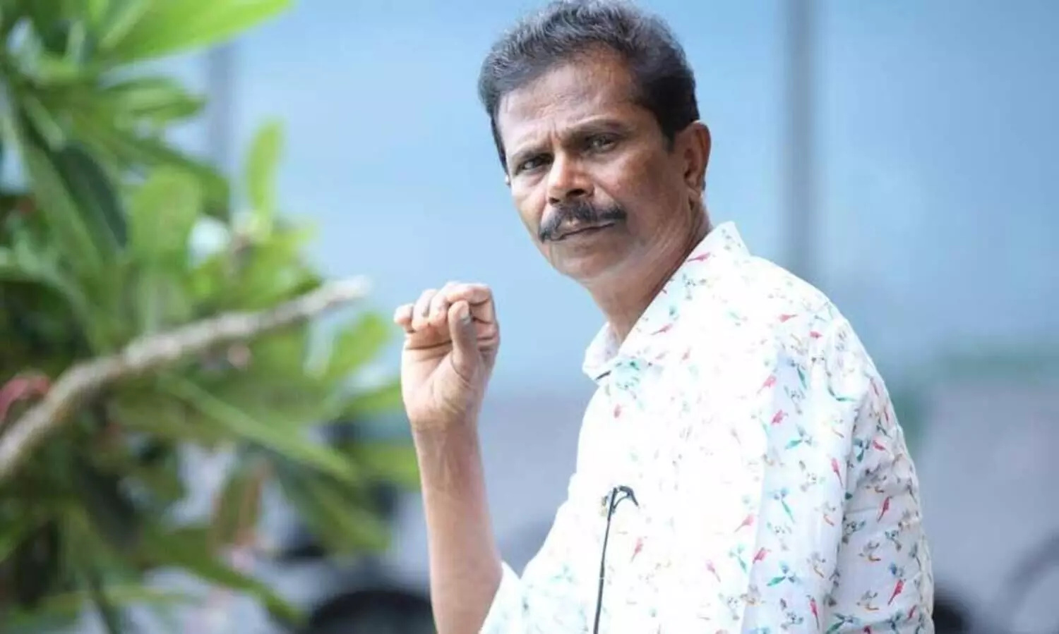 ഇന്ദ്രൻസ് പ്രധാനവേഷത്തിലെത്തുന്ന ടൂ മെൻ ആർമി നവംബർ 22ന് തിയറ്ററിലെത്തുന്നു