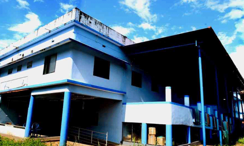 neeleswaram thaluk hospital