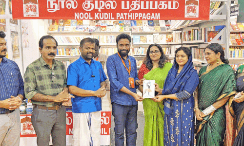 പ​തി​ച്ചി