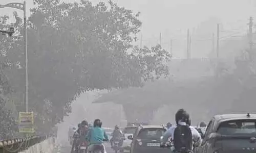 പുകമഞ്ഞിൽ വീർപ്പുമുട്ടി ഡൽഹി; പിടിച്ചെടുത്തത് 2,234 വാഹനങ്ങൾ