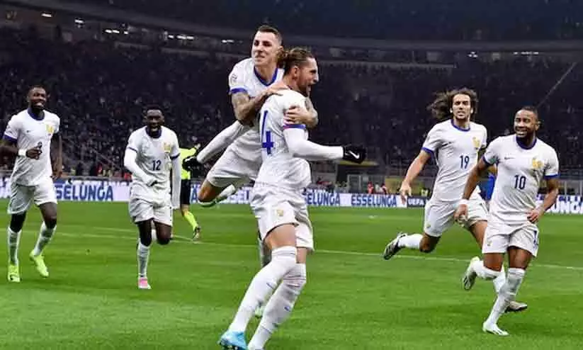 റബിയോട്ടിന് ഇരട്ടഗോൾ; ഇറ്റലിയെ വീഴ്ത്തി ഫ്രാൻസ് ഒന്നാമത് റബിയോട്ടിന് ഇരട്ടഗോൾ; ഇറ്റലിയെ വീഴ്ത്തി ഫ്രാൻസ് ഒന്നാമത്