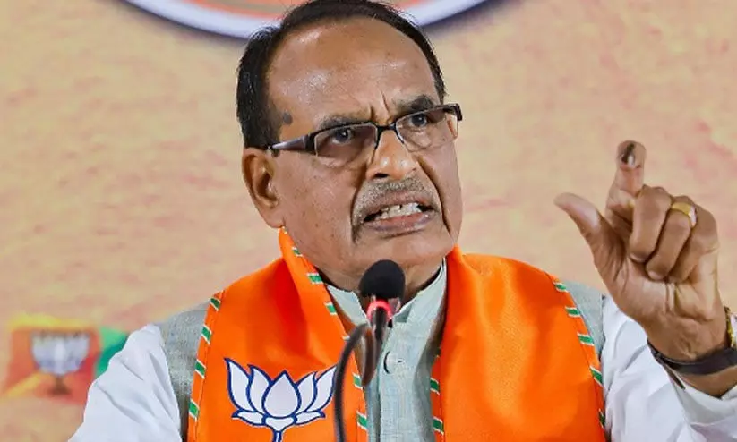 ഉദ്ധവ് ത​ന്‍റെ പ്രത്യയശാസ്ത്രത്തിൽ നിന്ന് മാറുന്നത് കാണുമ്പോൾ ബാൽ താക്കറെ സങ്കടപ്പെടുന്നുണ്ടാവും -ശിവരാജ് സിങ് ചൗഹാൻ