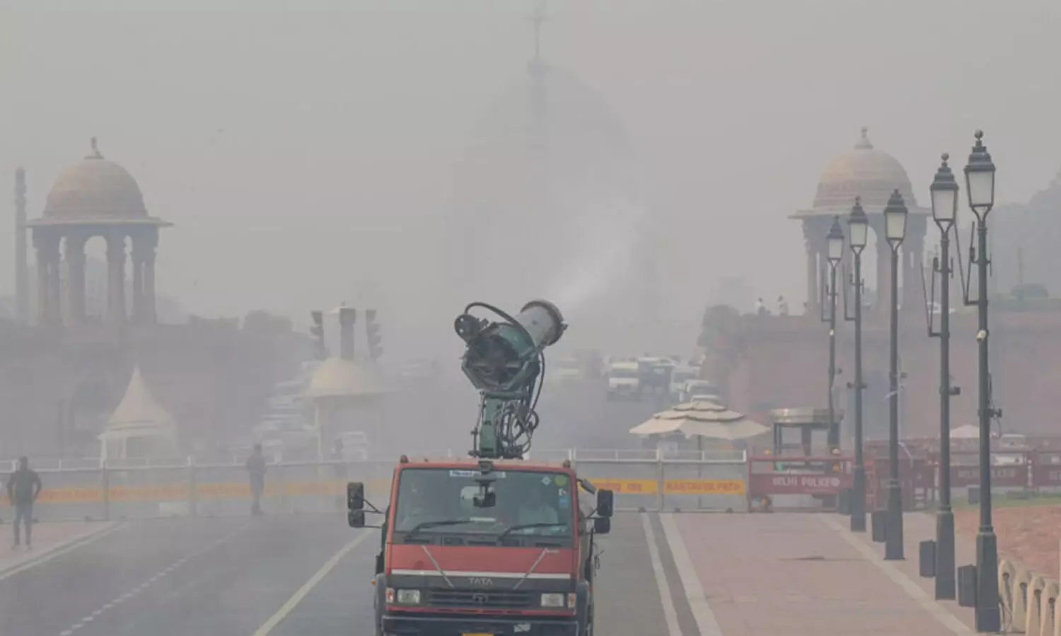 കൃത്രിമ മഴ പെയ്യിക്കാൻ കേന്ദ്രത്തി​ന്‍റെ അനുമതി തേടി ഡൽഹി സർക്കാർ; ഇടപെടാനുള്ള ധാർമിക ബാധ്യത മോദിക്കുണ്ടെന്ന്