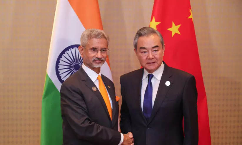 ഇന്ത്യ-ചൈന അതിർത്തിത്തർക്കം: വിദേശകാര്യ മന്ത്രിമാർ കൂടിക്കാഴ്ച നടത്തി ഇന്ത്യ-ചൈന അതിർത്തിത്തർക്കം: വിദേശകാര്യ മന്ത്രിമാർ കൂടിക്കാഴ്ച നടത്തി
