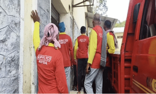 ബേപ്പൂർ ഗോഡൗണിൽ തൊഴിൽ തർക്കം; റേഷൻ കടകളിലേക്കുള്ള ധാന്യ വിതരണം മുടങ്ങി