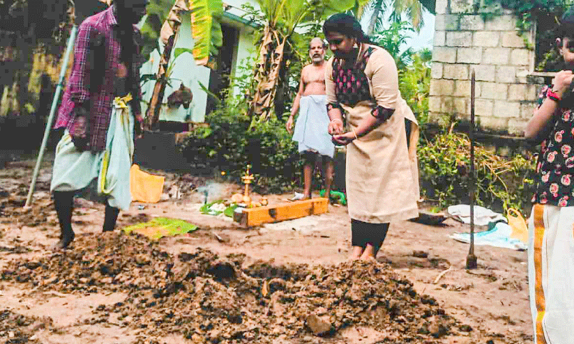 കിടപ്പാടത്തിനായി തറക്കല്ലിട്ട പുരയിടത്തില്‍ മൃതദേഹം; വിതുമ്പലോടെ കൃപ