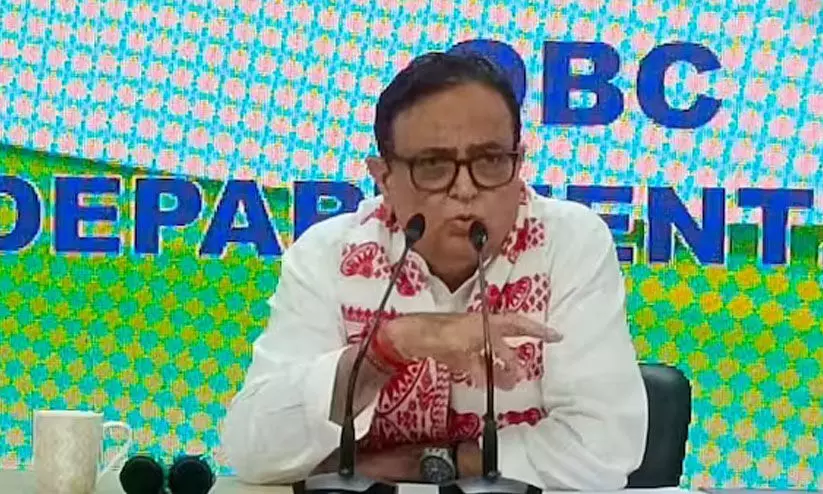 ജാതി സെൻസസിൽ ബി.ജെ.പിയെ ലക്ഷ്യമിട്ട് കോൺഗ്രസിന്റെ ‘ഭാരത് ജോഡോ സംവിധാൻ അഭിയാൻ’ ജാതി സെൻസസിൽ ബി.ജെ.പിയെ ലക്ഷ്യമിട്ട് കോൺഗ്രസിന്റെ ‘ഭാരത് ജോഡോ സംവിധാൻ അഭിയാൻ’