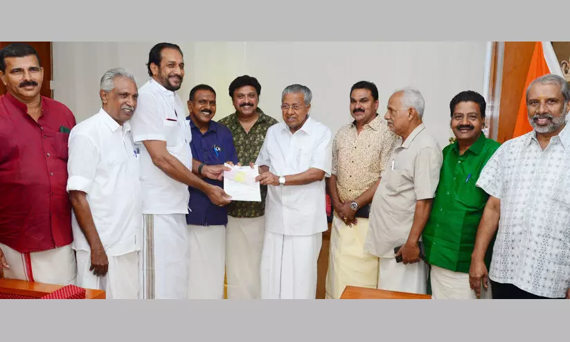 വയനാട് ദുരിത ബാധിതർക്കായി 2.23 കോടി നൽകി ബസ് ഓപറേറ്റേഴ്സ് ഫെഡറേഷൻ