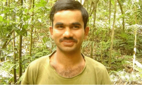 വി​ക്ര​മും സം​ഘ​വും സേ​ന​യെ വെ​ട്ടി​ച്ച് കു​ട​ക്, ദ​ക്ഷി​ണ ക​ന്ന​ട വ​ന​ങ്ങ​ൾ താ​ണ്ടി